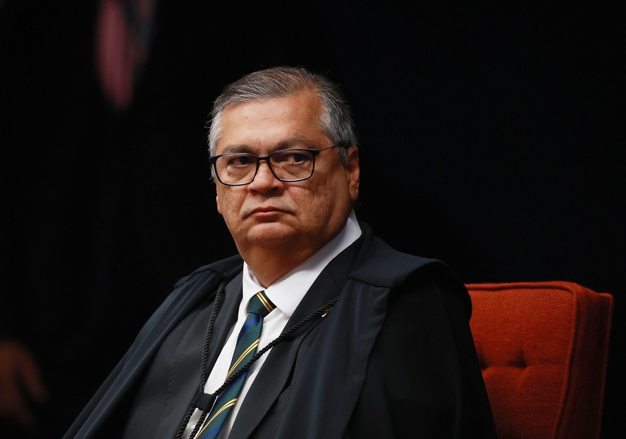 Dino envia a Fachin pedido de apuração sobre encontro de Mendonça com Vorcaro